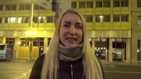 Blowjob ohne Kondom Finde eine Prostituierte Bassersdorf